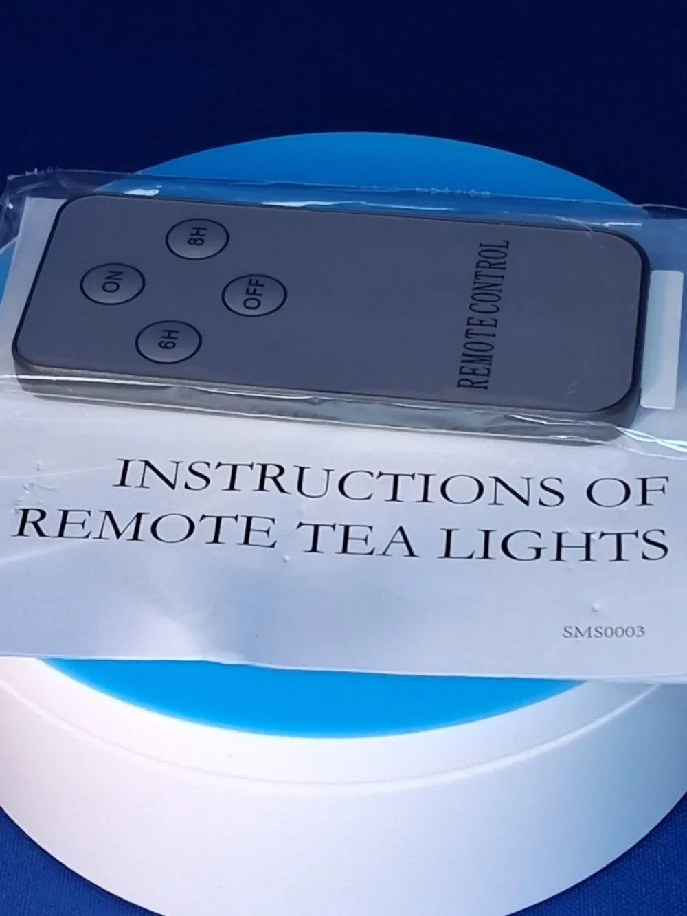 NIB Homemory 12 Pc Flameless LED Tea Lights Flicker Candle Set w/Remote & Timer